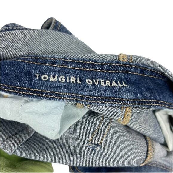 American Eagle Tomgirl Distressed Blue Denim Jeans Overall Size XS Relaxed Fit - Picture 10 of 16